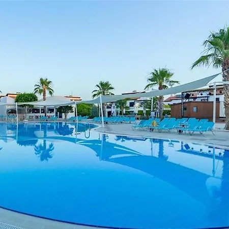 Fun&sun Luxury River With Amazing Landscape Villa