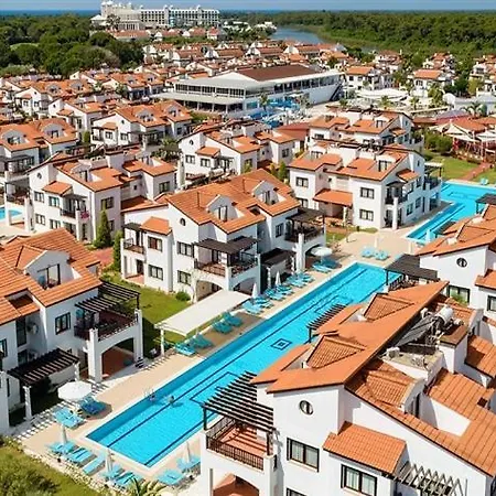 Fun&sun Luxury River With Amazing Landscape Villa